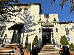 La Ribera Hotel (now Cypress Inn), built 1929