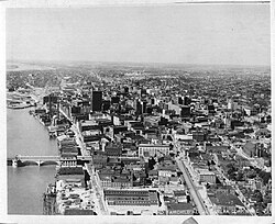 Downtown Toledo in 1920, including the then-recently completed Cherry Street Bridge