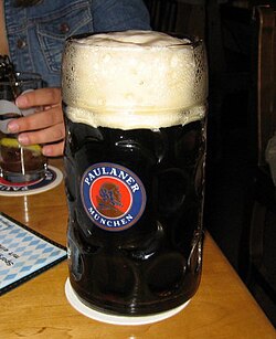 Paulaner dunkel – a dark lager
