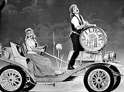 Paula Stewart and Lucille Ball performing "Hey, Look Me Over" from Wildcat (1961)
