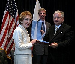 Reagan accepts the Order of the White Eagle from Polish President Lech Kaczyński on behalf of Ronald Reagan, July 15, 2007