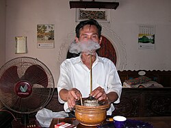Waterpipe smoking in Vietnam