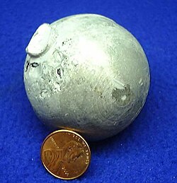 Cadmium metal
