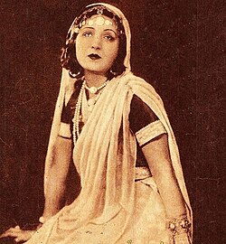Aziza Amir in Laila (1927)