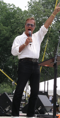 Pat Boone during the 2007 Memorial Day concert in Washington, D.C.