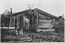 The Earps rented this cabin in Rampart, Alaska, from Rex Beach and spent the winter of 1898–1899 there