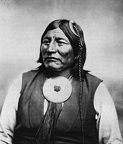 Mo'o-wai ("Pushing aside" or "Pushing-in-the-middle"), aka "Shaking Hand", chief of the Kotsoteka