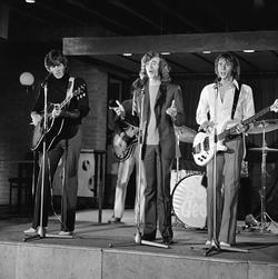 The Bee Gees performing on Dutch television Twien in 1968