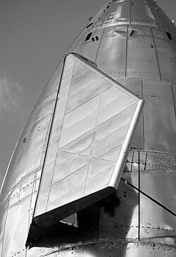 Forward flap on a suborbital Starship prototype