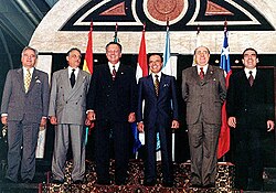 Frei Ruiz-Tagle (first on the right) during the 12th Mercosur presidential summit in June 1997.