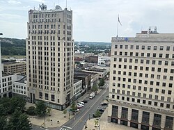 Federal Street in downtown Youngstown, with the Metropolitan Tower on the left