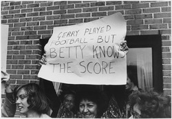 A sign being displayed in Portland, Maine, in August 1975 expressing support for Ford's stance on various women's issues