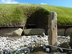 The western entrance, showing the white quartz left on the ground