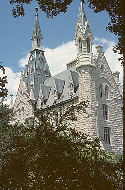 University Hall (1869), the oldest building still standing on campus