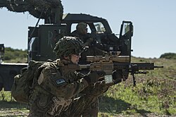 A soldier with a G28 of the German Army