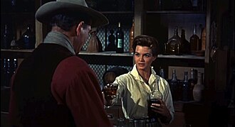 Dickinson with John Wayne in Rio Bravo