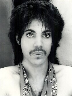 Monochrome photo of Prince