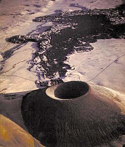 SP Crater in the San Francisco volcanic field is a cinder cone with a basalt lava flow that extends for 4 miles (6 km).