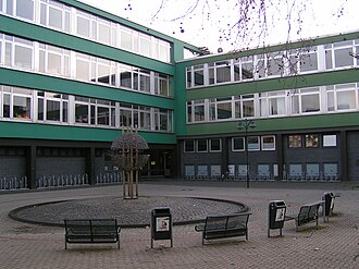 Landrat-Lucas in Leverkusen, one of the more modern German state schools