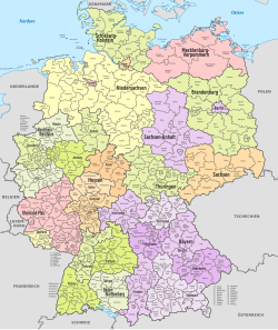 A map of the Federal Republic of Germany showing its sixteen constituent states (Länder) including three city-states