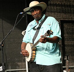 Taj Mahal on banjo at the Jazz-Fest, Wien, Austria in 2007