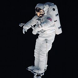 Low-pressure pure O2 is used in space suits.
