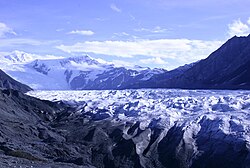 Glacier on the border between Alaska, US, and Canada: Kluane-Wrangell-St. Elias-Glacier Bay-Tatshenshini-Alsek park system.