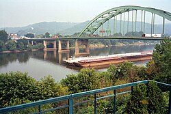 The Fort Henry Bridge carries I-70, US 40, and US 250 across the Ohio River in Wheeling.