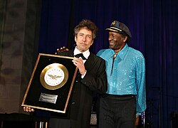 Chuck Berry presenting Golden Plate Award to Bob Dylan - 2003 American Academy of Achievement Summit - DC