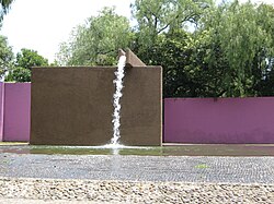 The modern Lovers' Fountain in the northwest of Mexico City by Luis Barragán