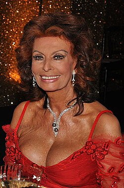 Loren in 2009