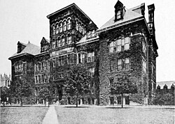 The main building of the Case School of Applied Science in 1916