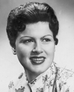 Cline promotional photograph shortly before her 1961 car accident
