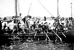 Pearl divers in the Persian Gulf at the beginning of 20th century.