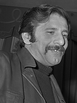 Chaim Topol, Best Actor in a Motion Picture – Musical or Comedy winner