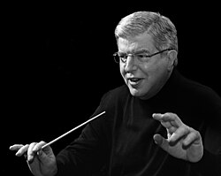 Hamlisch conducting