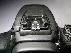 Canon EOS 350D Hot shoe