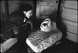 Bourgeois inside her sculpture Cell IV, in 1991