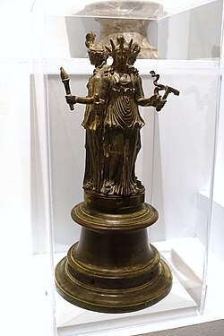 Gilt bronze Hekataion, 1st century CE. Musei Capitolini, Rome.