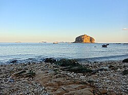 Low tide at Bangchuidao scenic area, Dalian, Liaoning Province, China