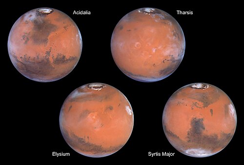 Mars during the 1999 opposition as seen by space telescope