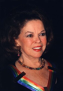 Temple wearing the Kennedy Center Honors, 1998