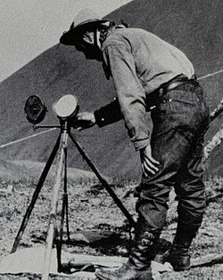 Fig. 1: Signaling with a Mance heliograph; Alaska–Canada border, 1910.